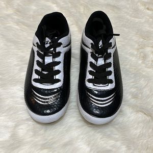 Kids rubber soccer cleats